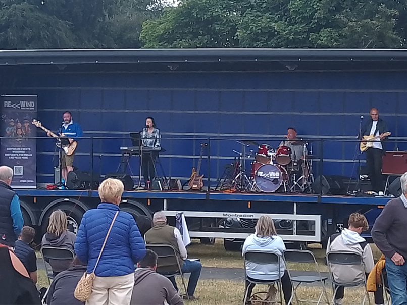 Bishop Wilton Show